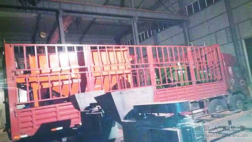 ɽ���ЙC(j��)���O(sh��)���b܇(ch��)�F(xi��n)��(ch��ng)1